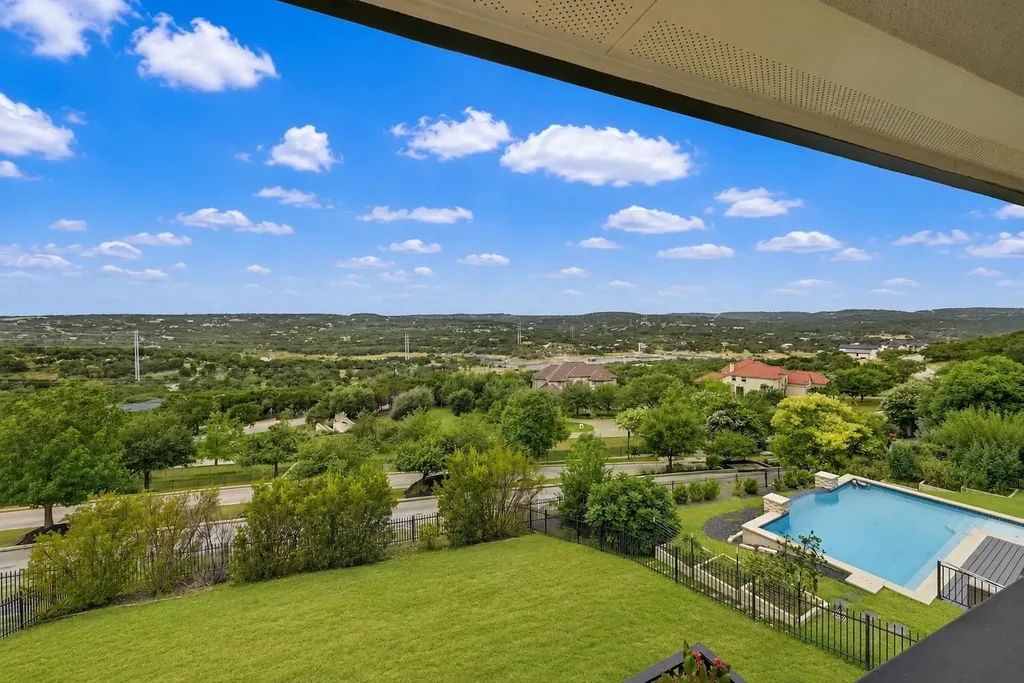 19618 Summit Glory Trail Spicewood TX 78669