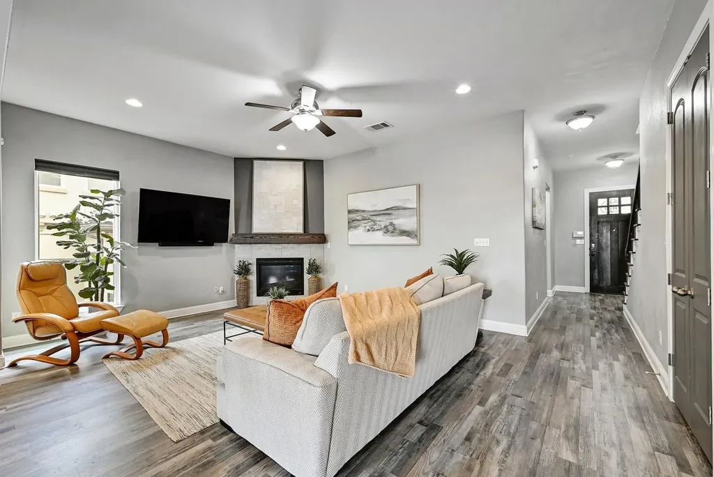 19618 Summit Glory Trail Spicewood TX 78669
