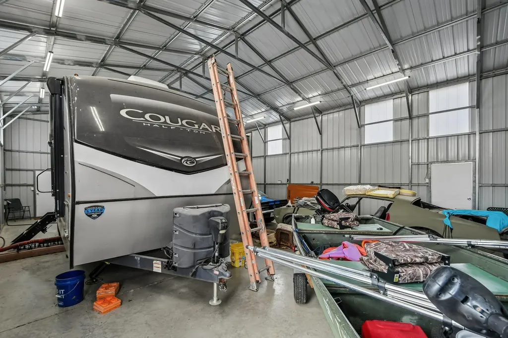 4014 Fm 713 Lockhart TX 78644