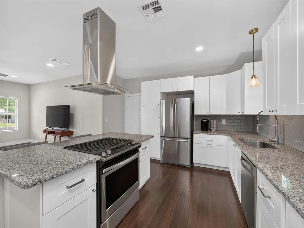 4504 Kitty Avenue Austin TX 78721