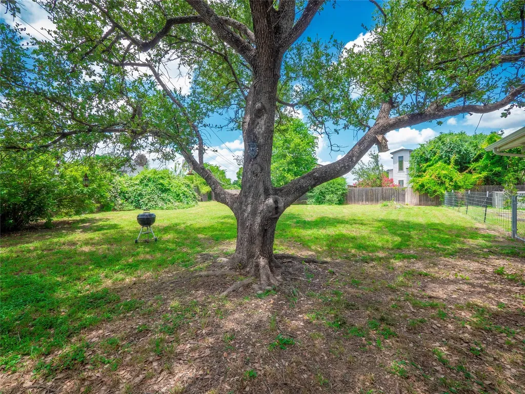 4504 Kitty Avenue Austin TX 78721