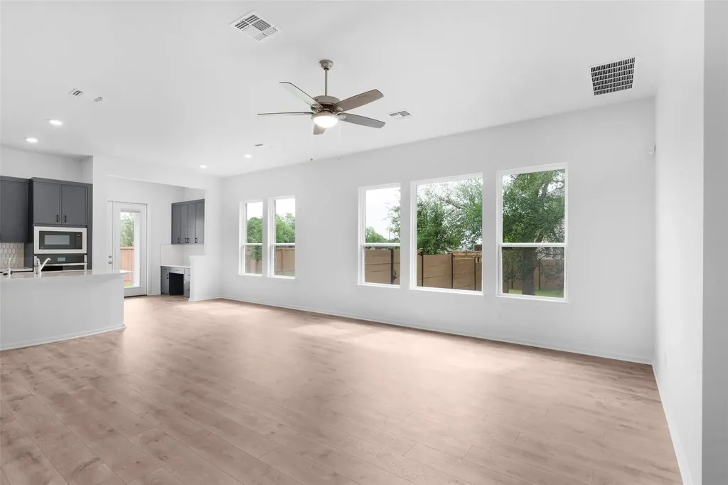 316 Ridgewell Loop Georgetown TX 78633
