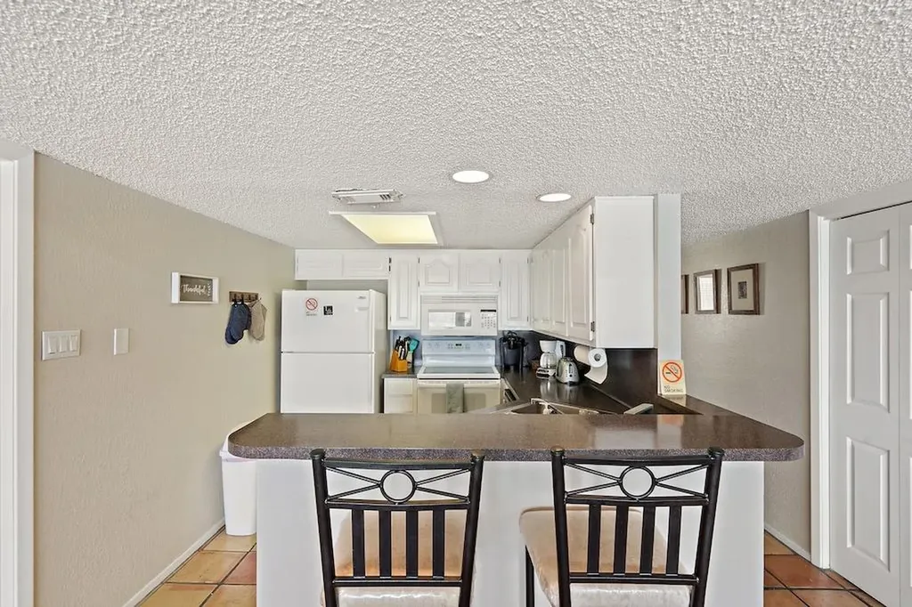 1601 Judy Lynn Drive Spicewood TX 78669