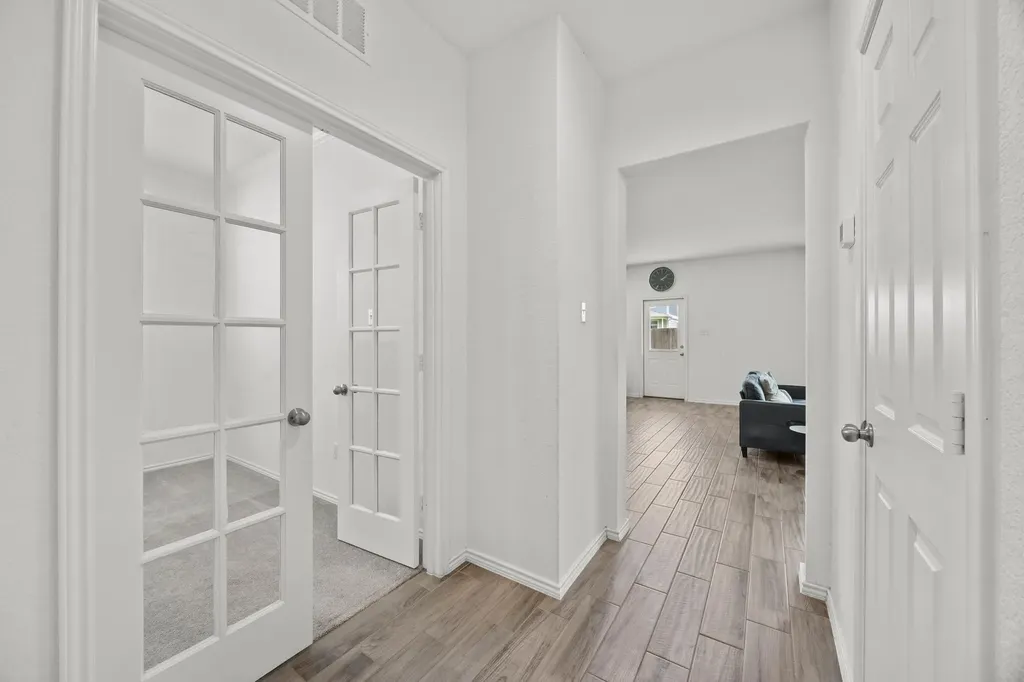 124 Banyon Drive Liberty Hill TX 78642
