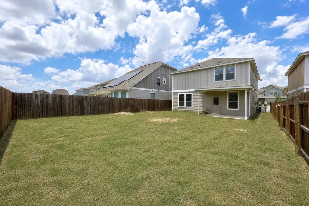124 Banyon Drive Liberty Hill TX 78642