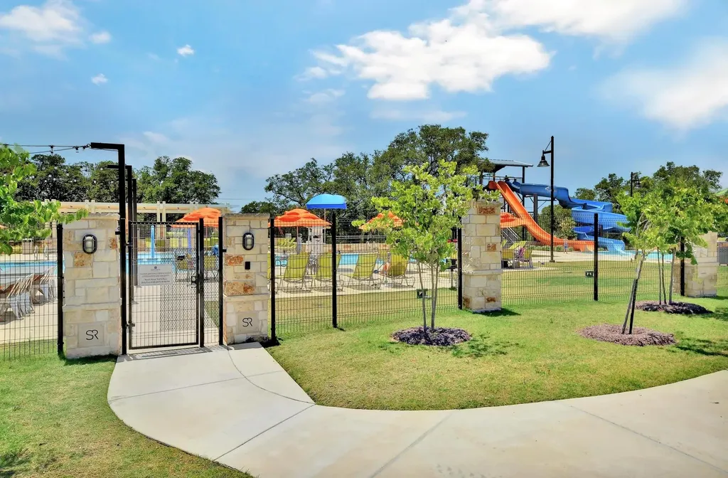 124 Banyon Drive Liberty Hill TX 78642