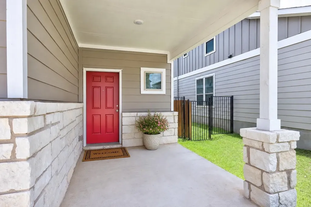 124 Banyon Drive Liberty Hill TX 78642