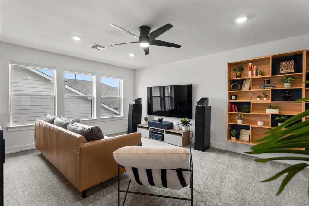 8208 Thelma Jean Drive Austin TX 78744