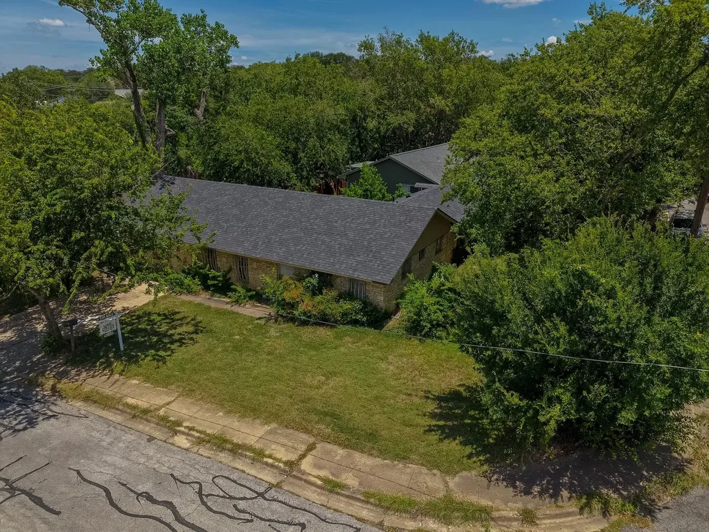 3103 Catalina Drive Austin TX 78741
