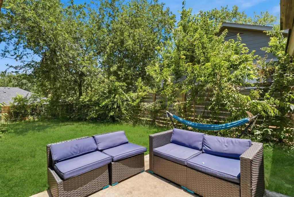 3103 Catalina Drive Austin TX 78741