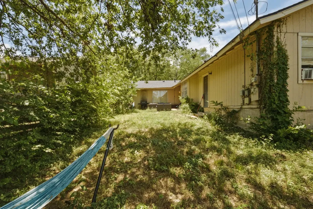 3103 Catalina Drive Austin TX 78741