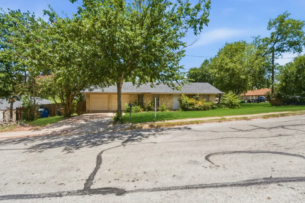 3103 Catalina Drive Austin TX 78741
