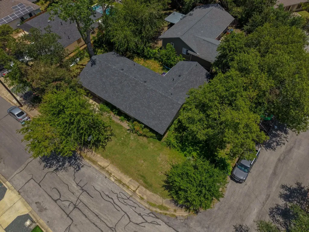 3103 Catalina Drive Austin TX 78741