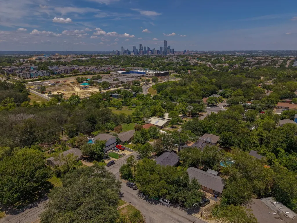 3103 Catalina Drive Austin TX 78741