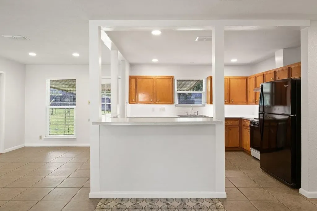 2409 Glen Springs Way Austin TX 78741