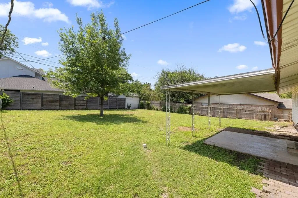 2409 Glen Springs Way Austin TX 78741
