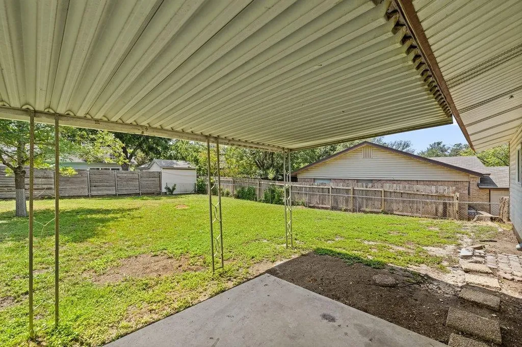 2409 Glen Springs Way Austin TX 78741