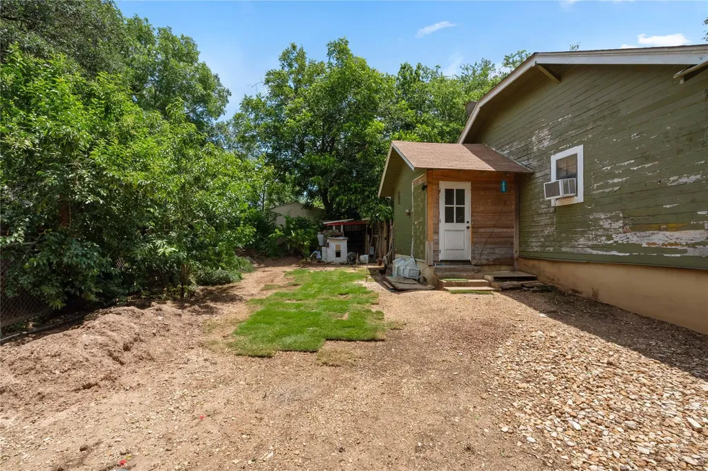 905 W 10th Street Georgetown TX 78626
