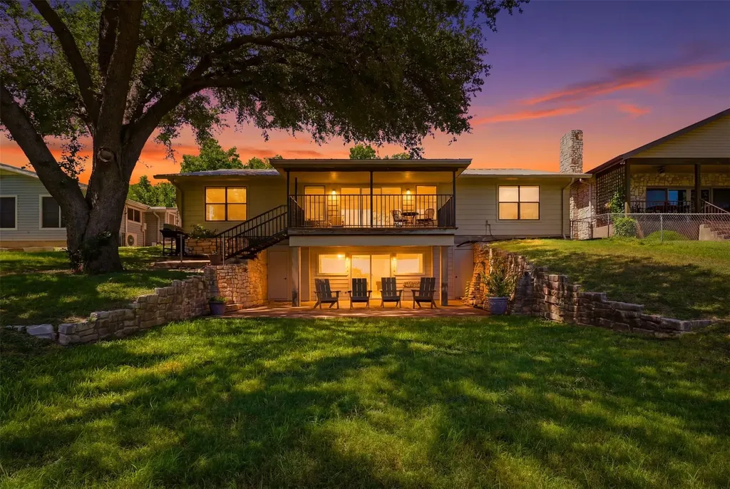 3000 River Oaks Drive Kingsland TX 78639