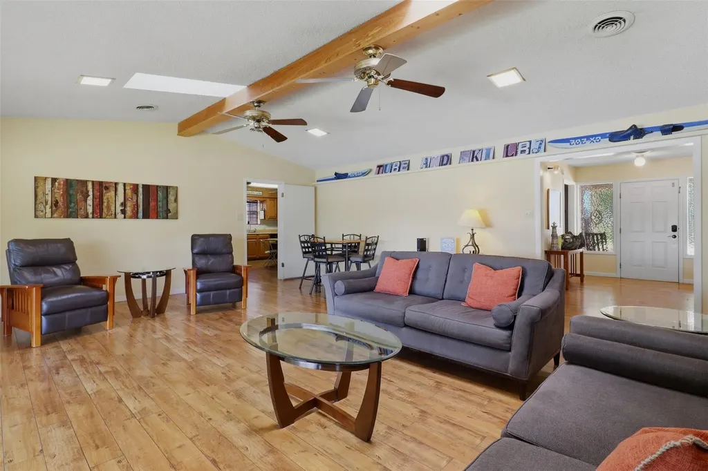 3000 River Oaks Drive Kingsland TX 78639