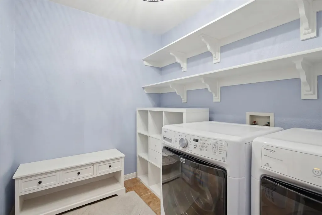 2409 Tumbling River Drive Leander TX 78641