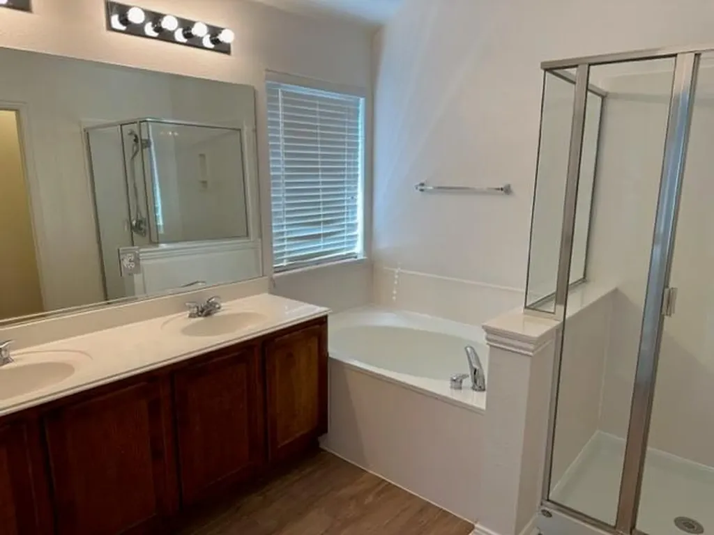 1438 Bull Horn Loop Round Rock TX 78665