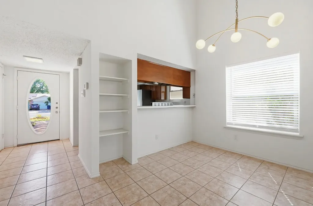 4009 Alexandria Drive Austin TX 78749