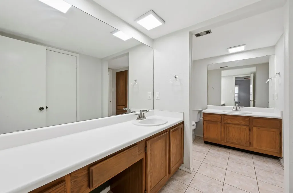 4009 Alexandria Drive Austin TX 78749