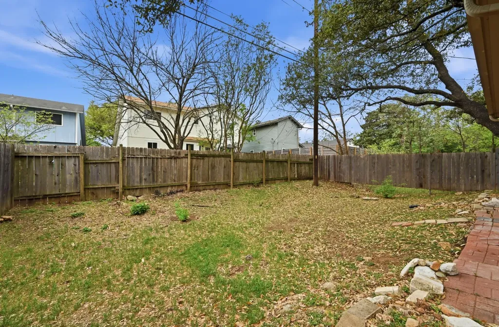 4009 Alexandria Drive Austin TX 78749