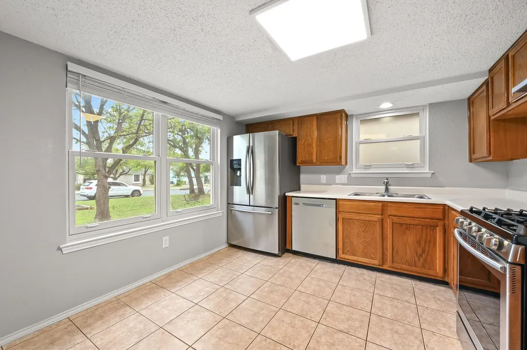 4009 Alexandria Drive Austin TX 78749