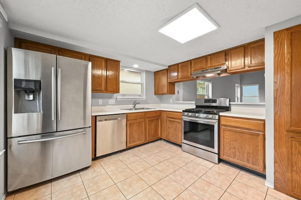 4009 Alexandria Drive Austin TX 78749