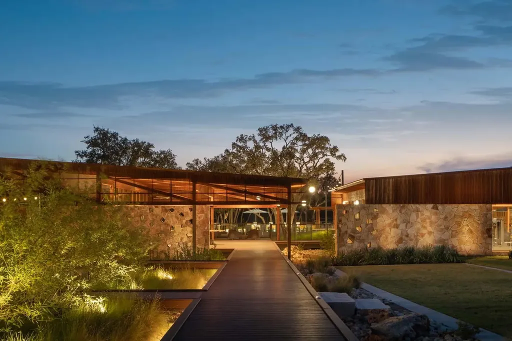 545 High Summit Drive Georgetown TX 78628