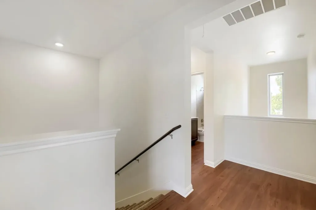 5817 Monmarte Cove Austin TX 78744