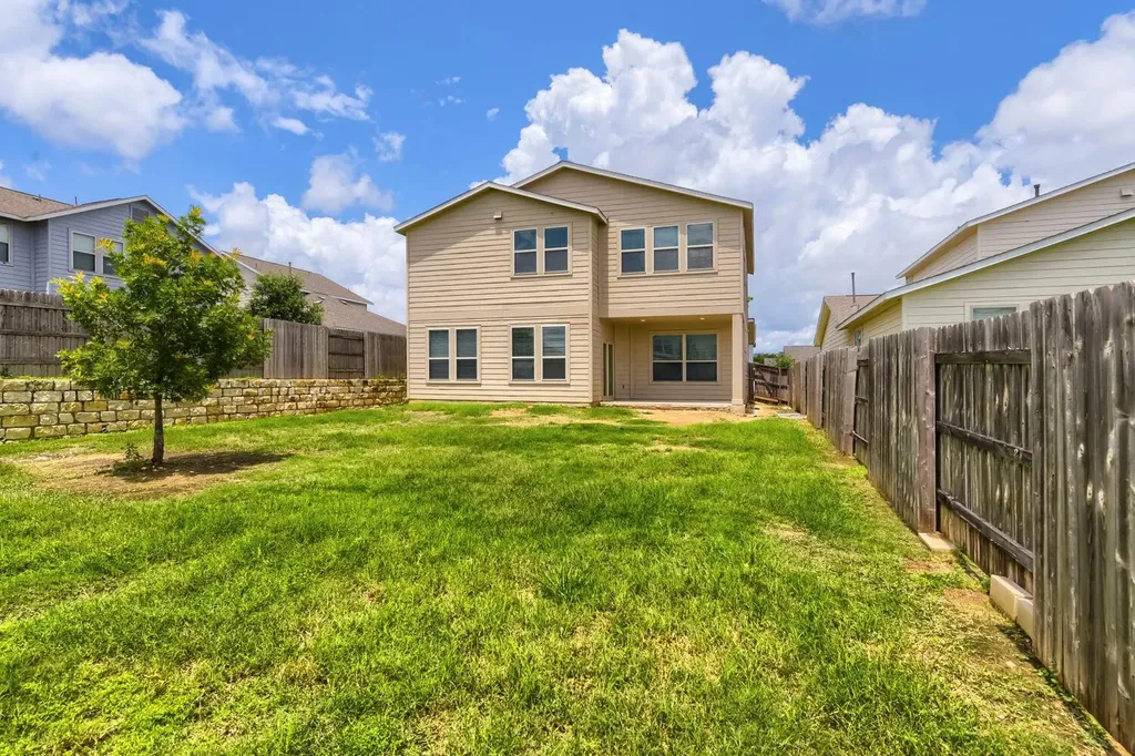 5817 Monmarte Cove Austin TX 78744