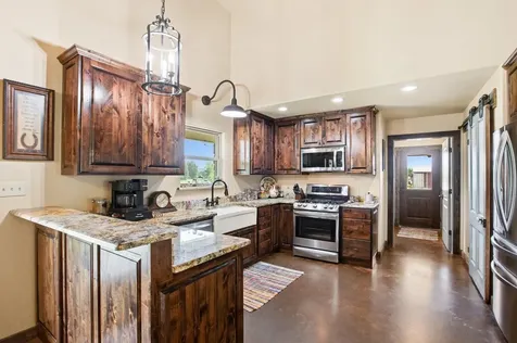 7835 Berger Road Schulenburg TX 78956