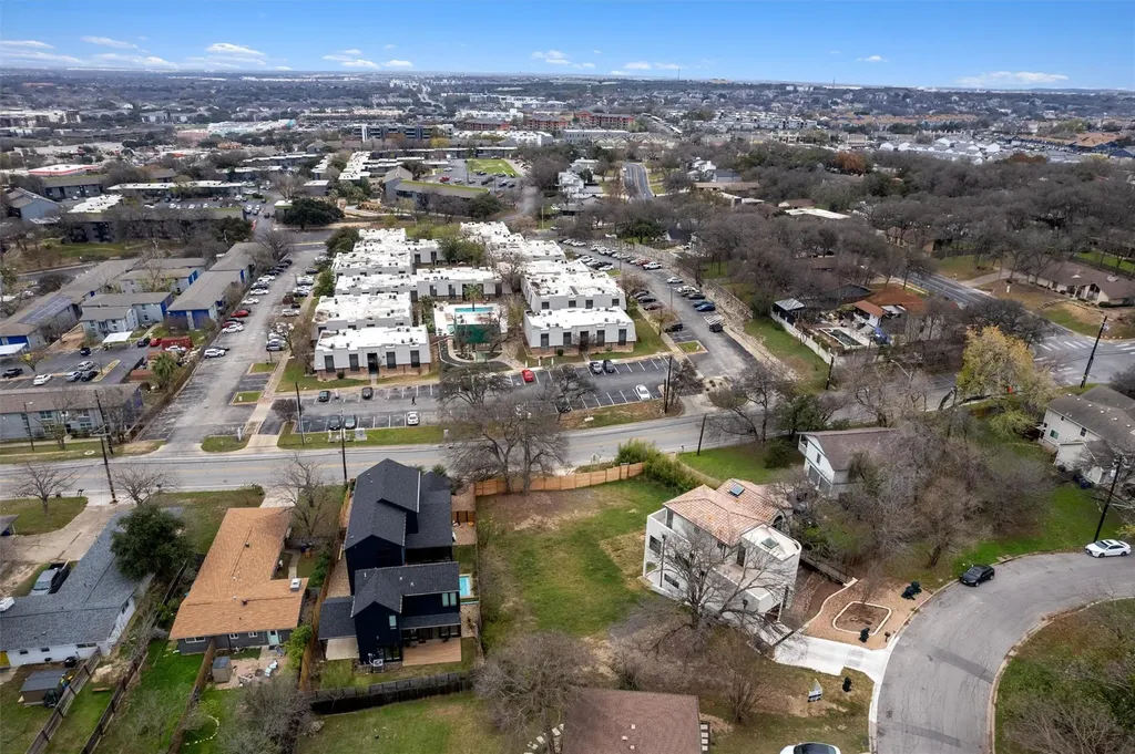 1715 Sylvan Drive Austin TX 78741