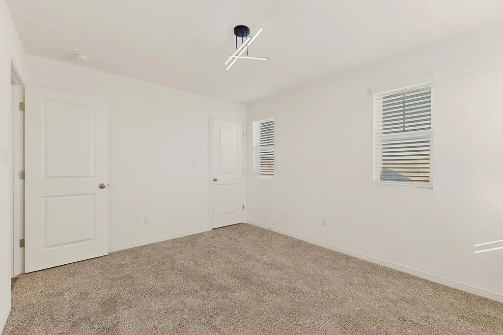 361 Wren Lane Kyle TX 78640