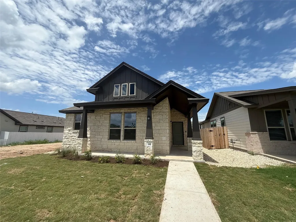 348 Glocken Lane Kyle TX 78640
