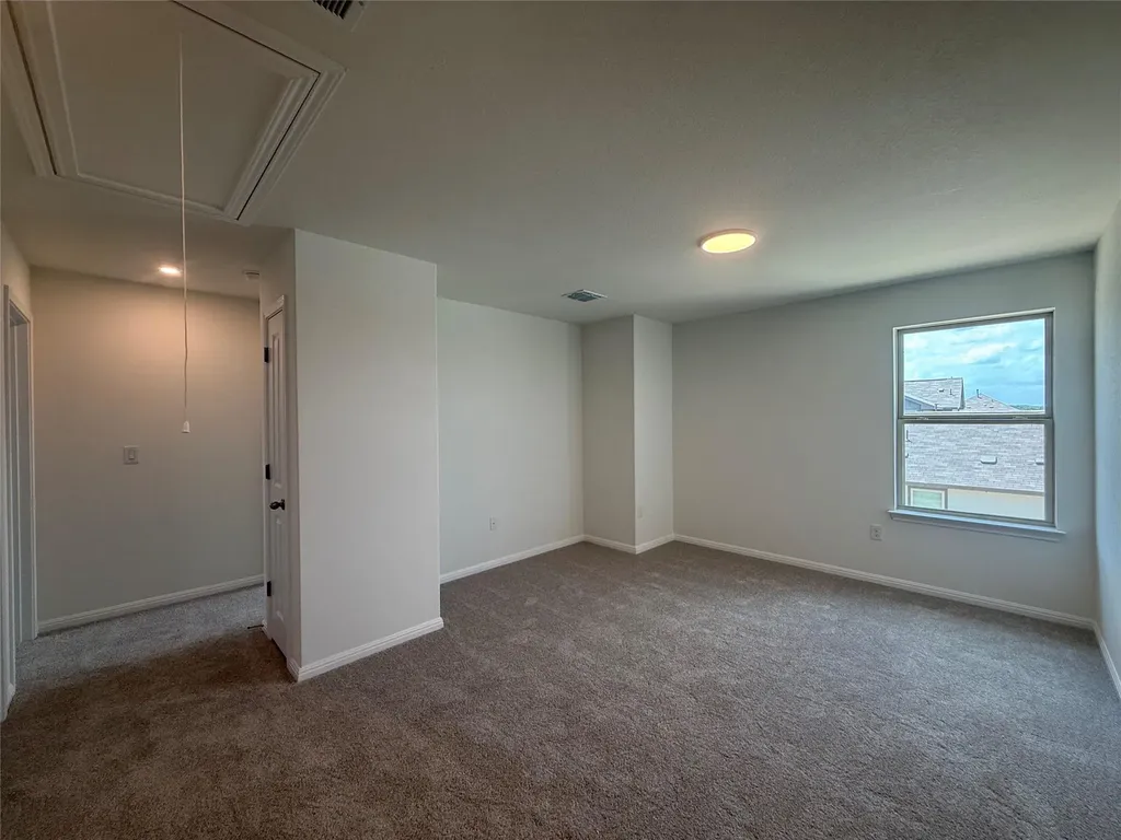 348 Glocken Lane Kyle TX 78640