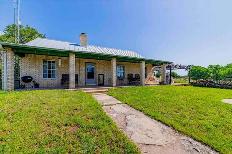 2265 County Road 106 Purmela TX 76566
