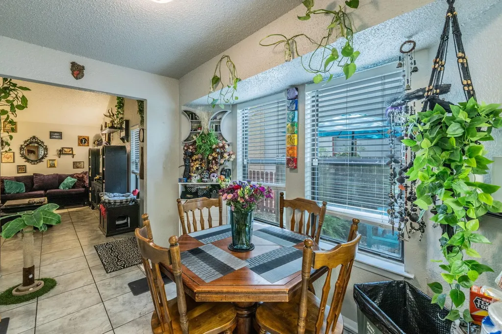 1008 Milford Way Austin TX 78745