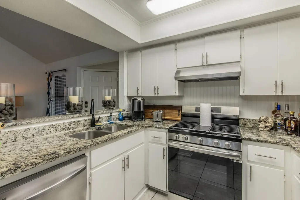 1008 Milford Way Austin TX 78745
