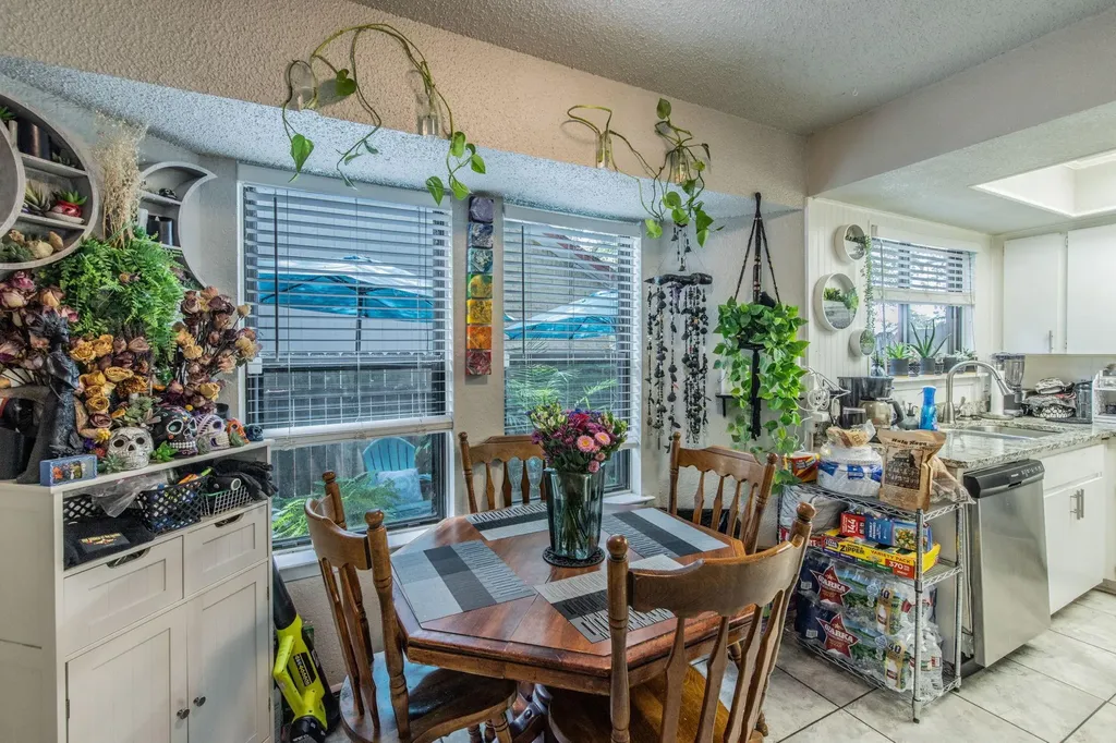 1008 Milford Way Austin TX 78745