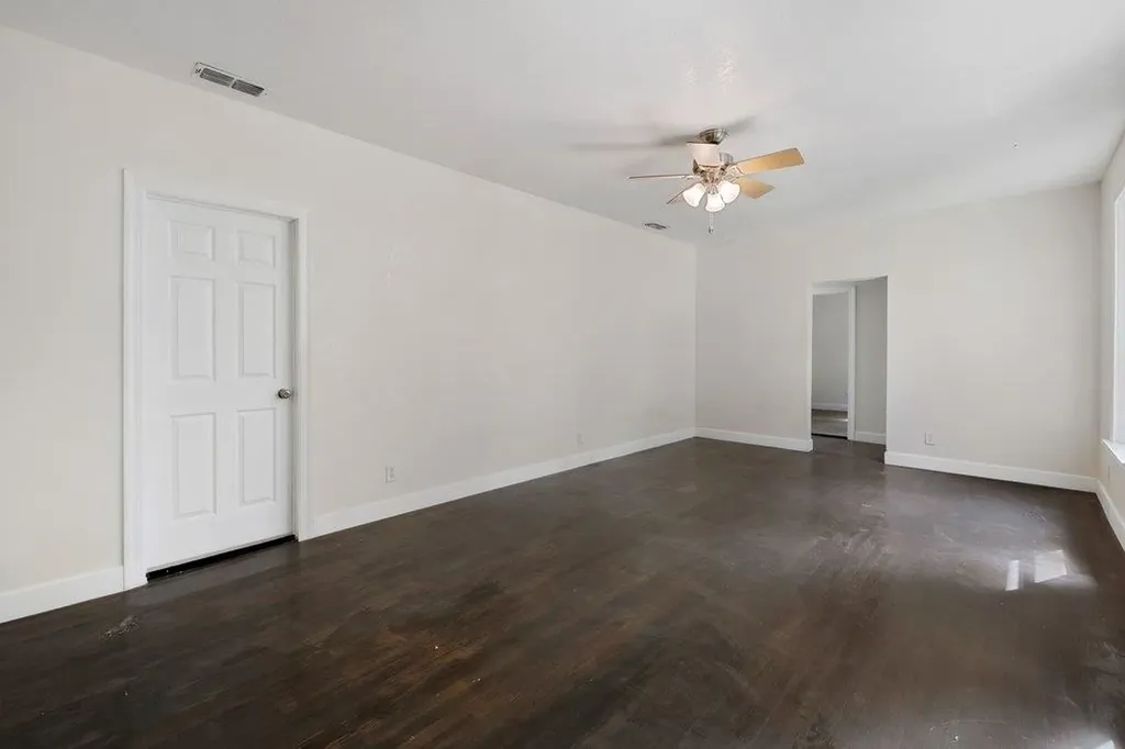 102 Patricks Alley Liberty Hill TX 78642