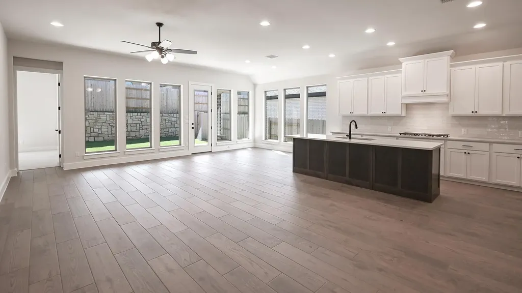 609 Bay Breeze Drive Kyle TX 78640
