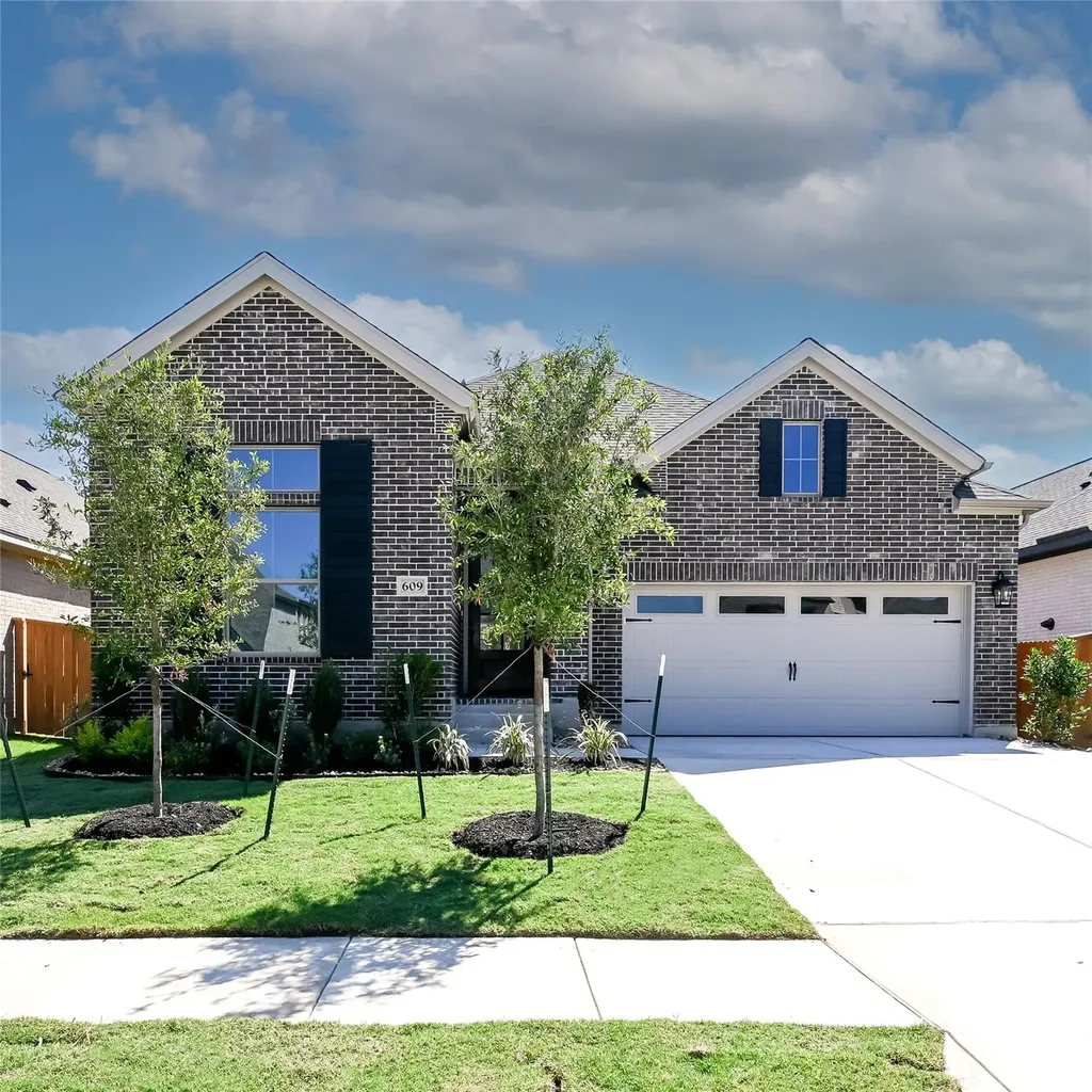 609 Bay Breeze Drive Kyle TX 78640
