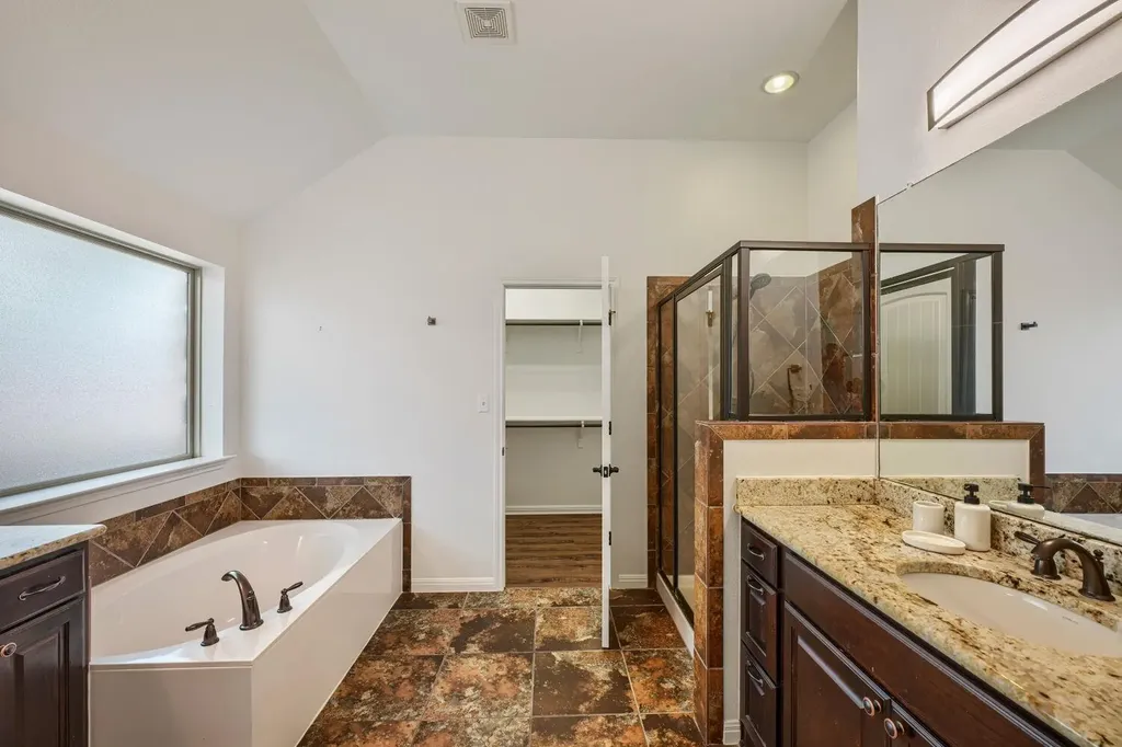 439 Drury Lane Austin TX 78737