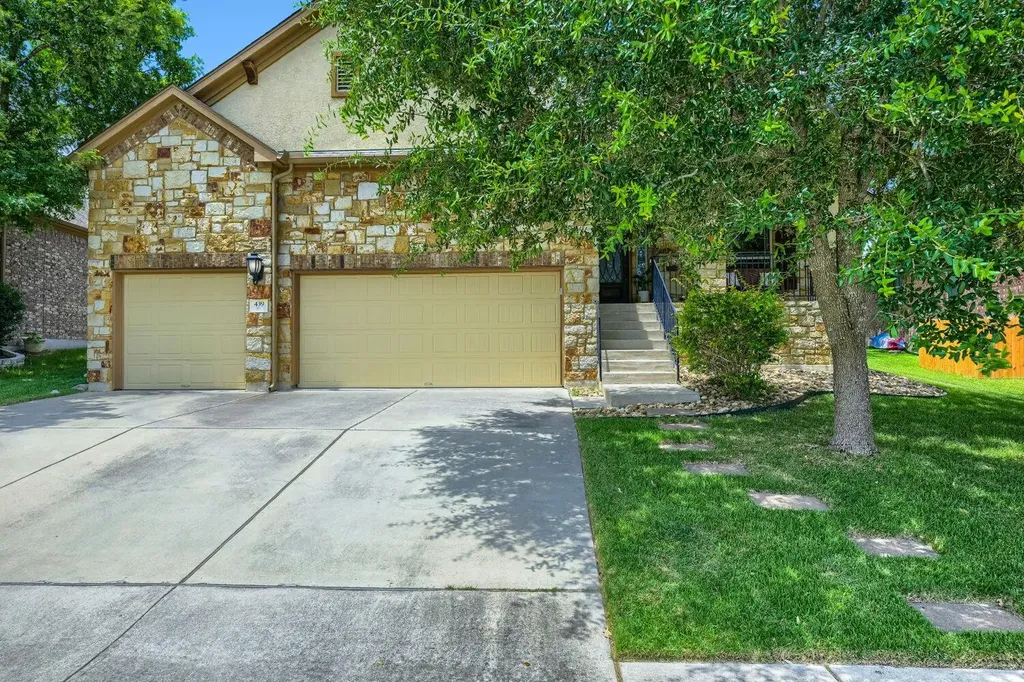 439 Drury Lane Austin TX 78737