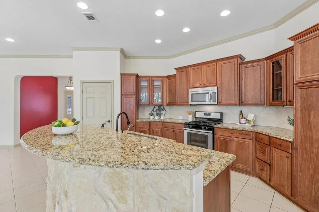 225 Shady Oaks Trail Liberty Hill TX 78642