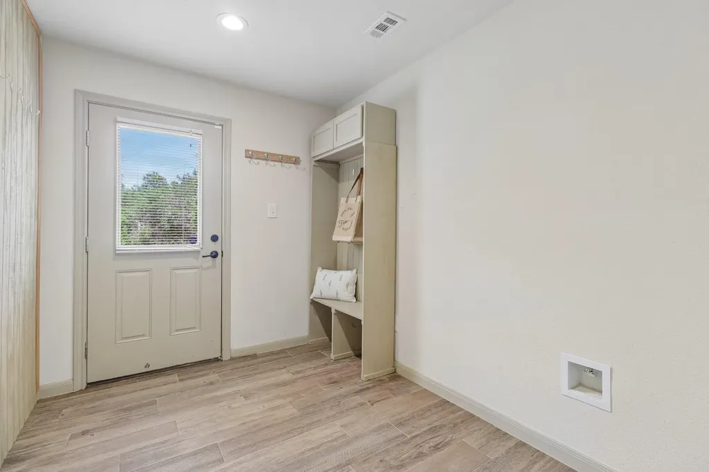 225 Shady Oaks Trail Liberty Hill TX 78642